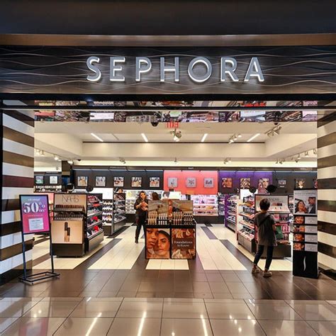 sephora las vegas hours.